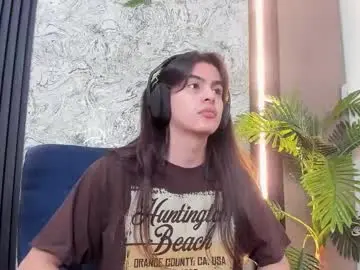 Chaturbate Sex Chat of sky_liink