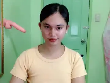 Chaturbate Live Sex of ursweet_athisa18