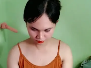 Chaturbate Sex Chat of ursweet_athisa18