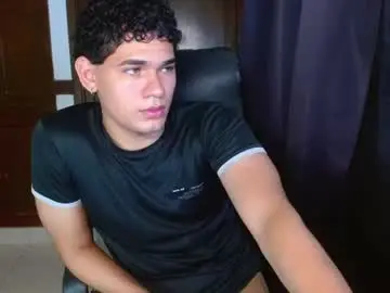 Chaturbate Sex Cam of zyrosxk