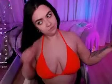 Chaturbate Live Sex Cam of ashton_heidi