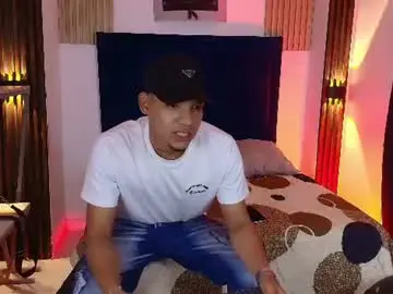 Chaturbate Adult Webcams of bick_jhonn