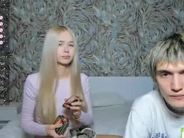 Chaturbate Live Sex Cam of eshcka