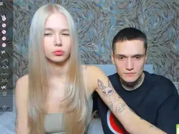 Chaturbate Sex Cam of eshcka