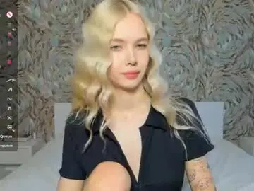 Chaturbate Adult Video Chat of eshcka