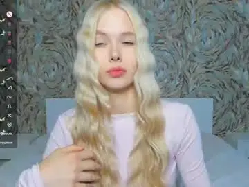 Chaturbate Best live sex cam show of eshcka