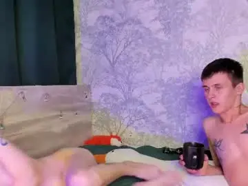 Chaturbate Watch Live Sex Cams of guess_couple
