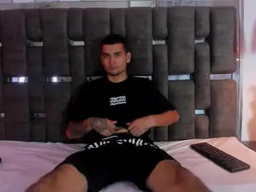 Chaturbate Adult Webcams of isa_leo