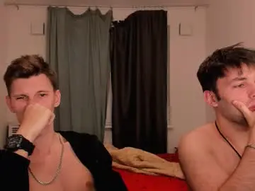 Chaturbate Sex Chat of kevin_hornyyy