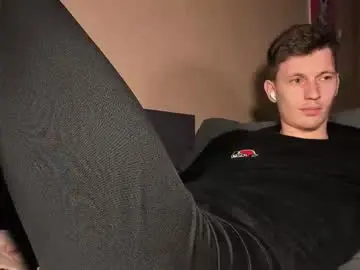 Chaturbate Free Live Porn of kevin_hornyyy