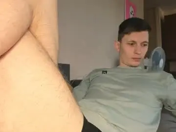 Chaturbate Adult Webcam of kevin_hornyyy