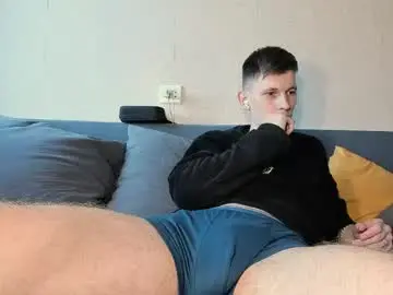 Chaturbate Adult Webcam of kevin_hornyyy
