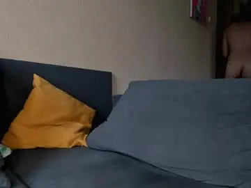 Chaturbate Free Porn Cam of kevin_hornyyy