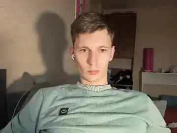 Chaturbate Live Sex of kevin_hornyyy