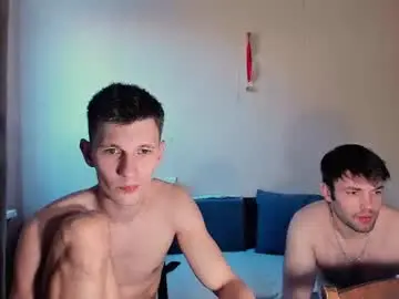 Chaturbate Free Porn Cam of kevin_hornyyy