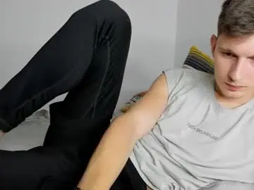 Chaturbate Nude Webcam of kevin_hornyyy