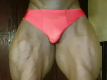 Chaturbate Sex Cam of musclegodsammy23