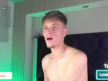 Chaturbate Free Porn Cam of robbinblaze