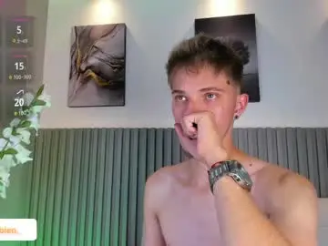 Chaturbate Private Sex Chat of robbinblaze
