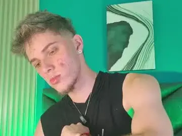 Chaturbate Live Sex Cam of robbinblaze