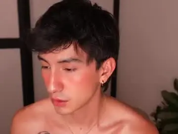 Chaturbate Adult Webcam of sweettaaron