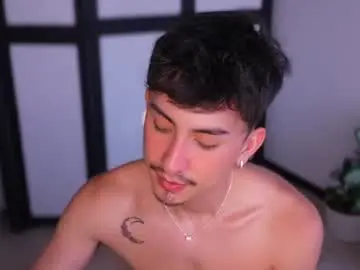 Chaturbate Sex Chat of sweettaaron