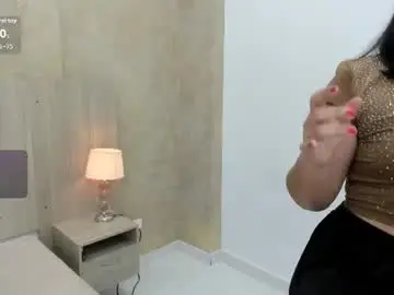 Chaturbate Live Sex Cam of mariana_allen