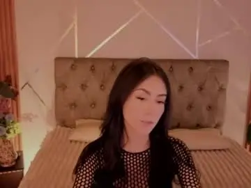 Chaturbate Live Sex Cam of _coraliinee_