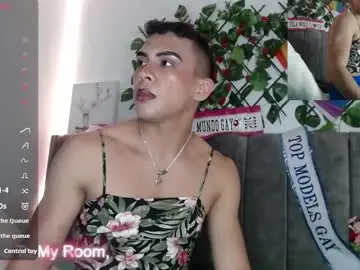 Chaturbate Adult Video Chat of coral_santana_x