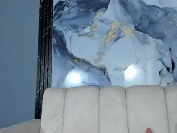 Chaturbate Live Sex of littlemelodii18