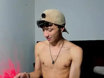 Chaturbate Nude Webcam of mhatias_