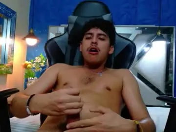 Chaturbate Sex Chat of alan_del_reyy