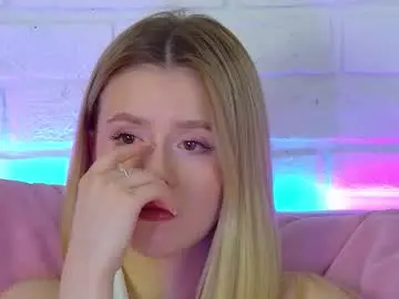 Chaturbate Live Sex Cam of milanabalmain