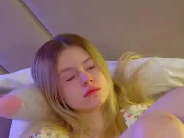 Chaturbate Live Sex Cam of milanabalmain