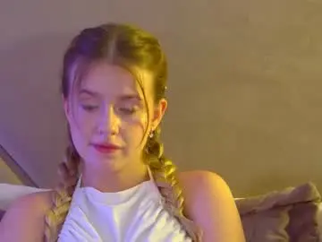 Chaturbate Best live sex cam show of milanabalmain