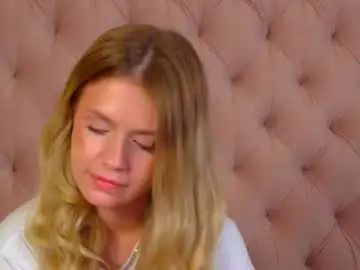 Chaturbate Sex Cam of milanabalmain