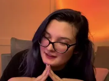 Chaturbate Free Live Porn of shylittlemouth