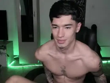 Chaturbate Live Porn of damon_333