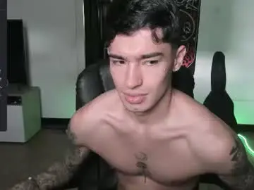 Chaturbate Best live sex cam show of damon_333