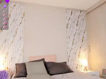 Chaturbate Live Sex Cam of missvioleet