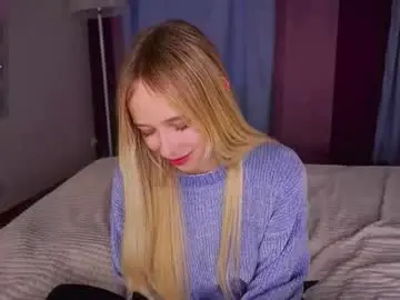 Chaturbate Live Sex Cam of shelleybuss