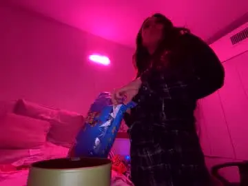 Chaturbate Best Webcam of yungfemslut