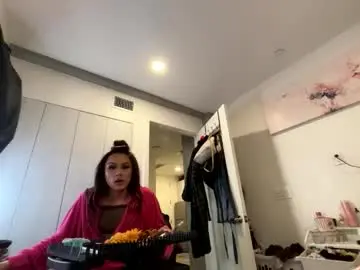 Chaturbate Sex Cam of yungfemslut