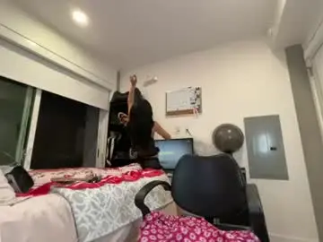 Chaturbate Adult Webcam of yungfemslut