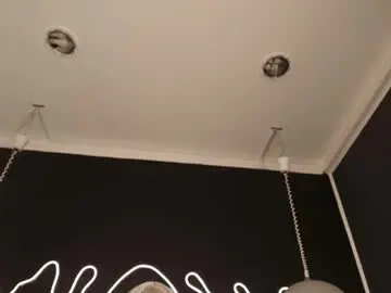 Chaturbate Watch Live Sex Cams of zhally_dee