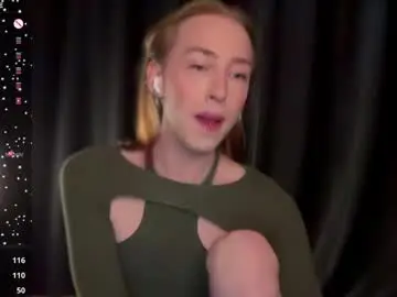 Chaturbate Sex Cam of avril_pearly_