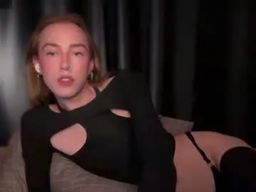 Chaturbate Sex Chat of avril_pearly_