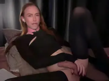 Chaturbate Nude Webcam of avril_pearly_