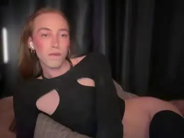 Chaturbate Adult Video Chat of avril_pearly_
