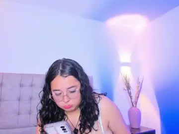 Chaturbate Live Sex of emmyhorny__